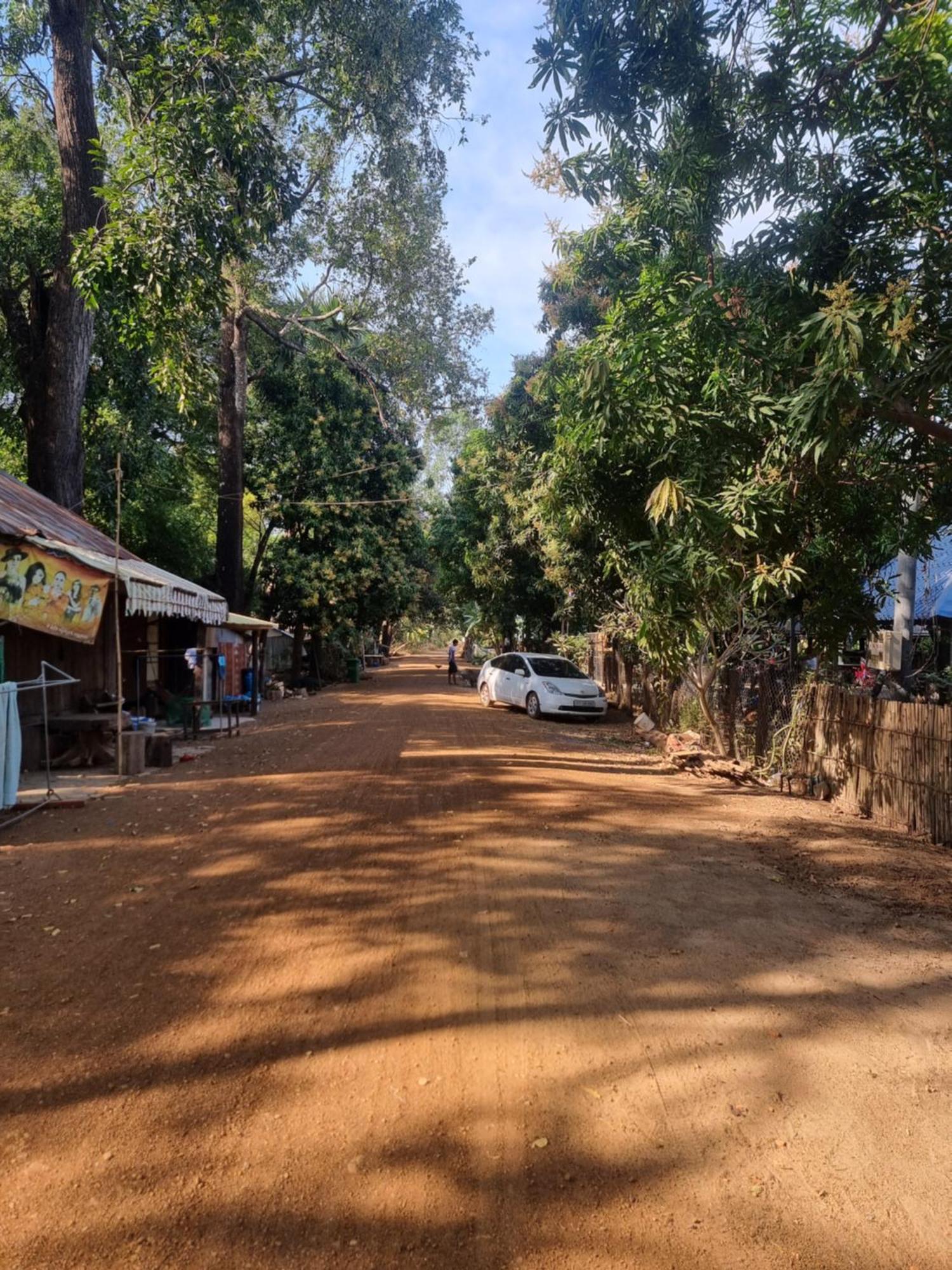 Discover Kratie Homesetay Exterior photo